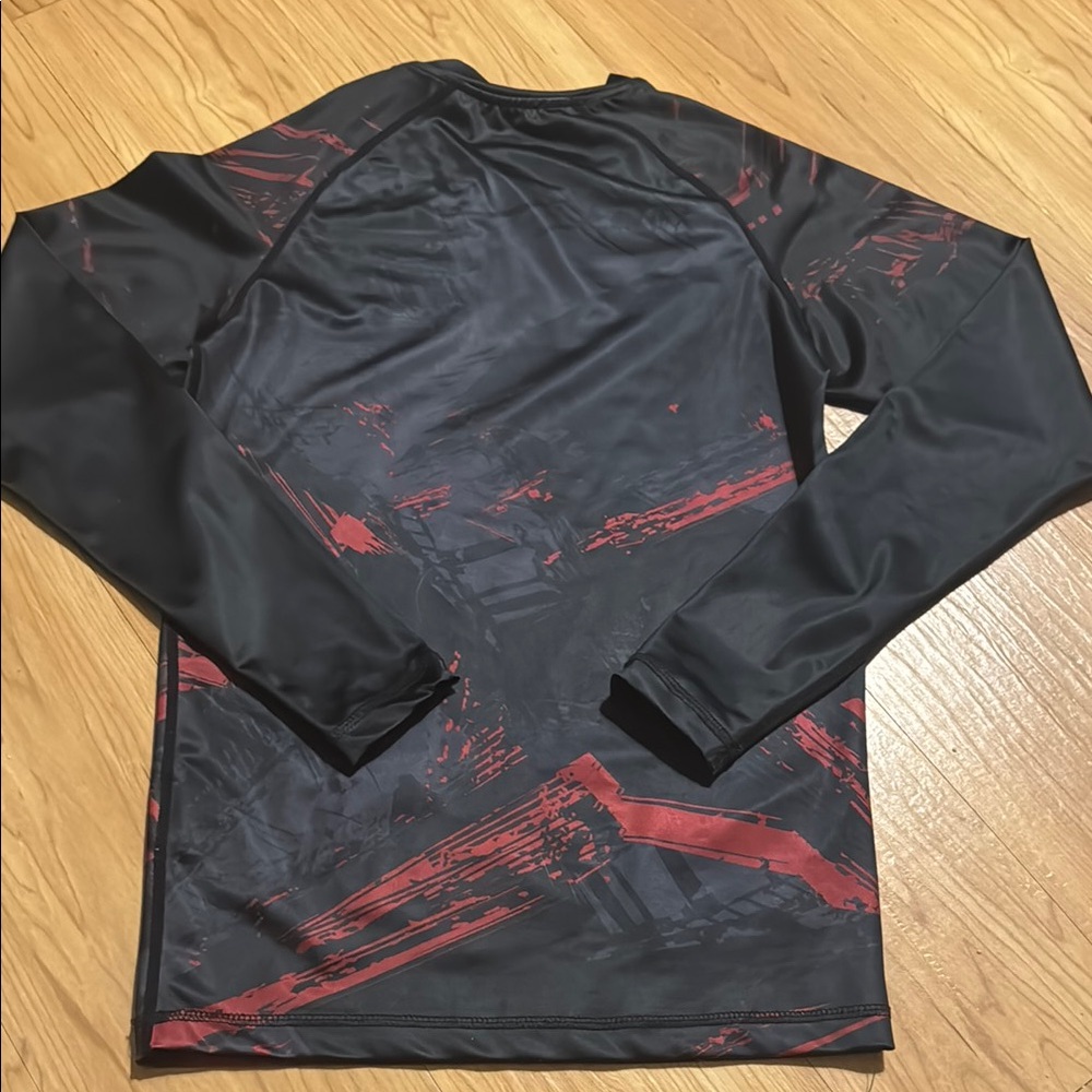 Men’s UFC Black and Red Rashguard - Picture 5 of 5